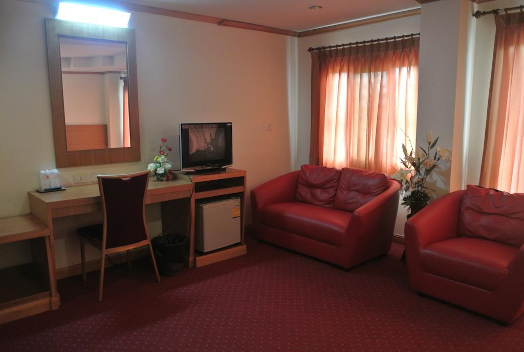 Chaikana Thani Hotel Phatthalung Bagian luar foto