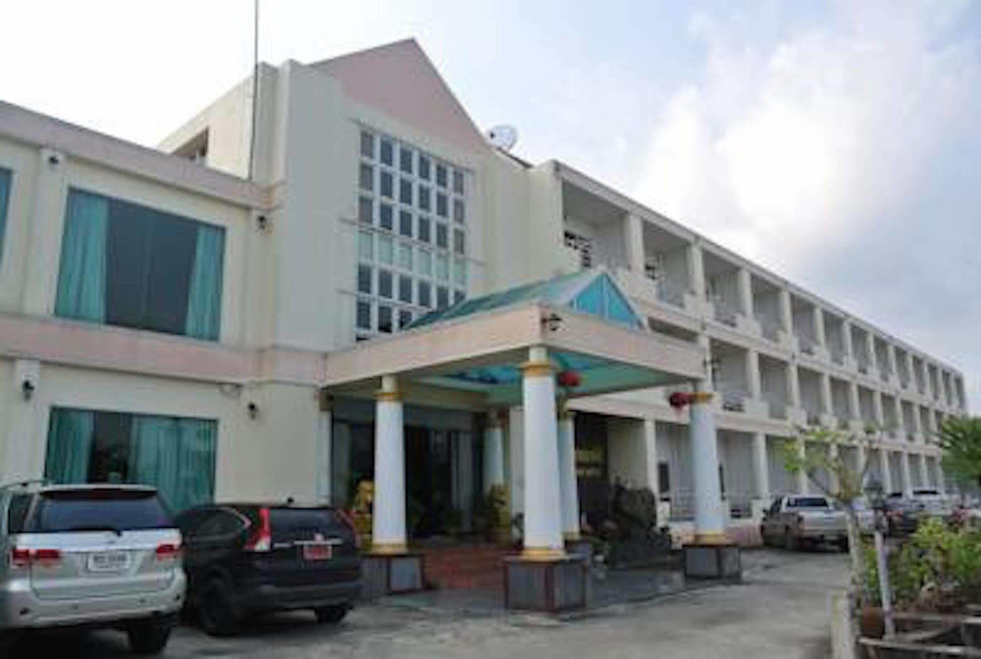 Chaikana Thani Hotel Phatthalung Bagian luar foto